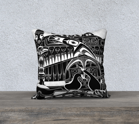 Square art-printed pillow, black and white design
